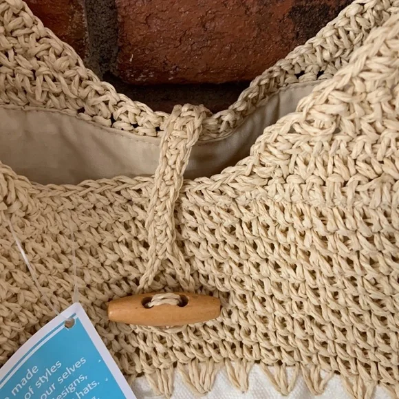 Neutral Straw Canvas Summer Bucket Beach Tote Bag - Picture 4 of 8